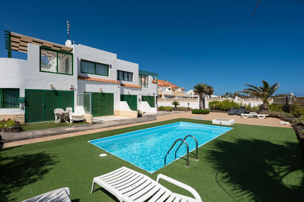 Homeforguest Apartment With Pool And Terrace 1 Min From The Beach Corralejo Exterior foto